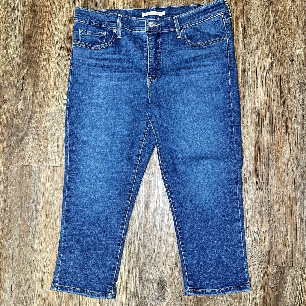 Levis 311 Shaping Skinny Capri Jeans Womens Size 32 Blue Stretch Denim 35" Waist